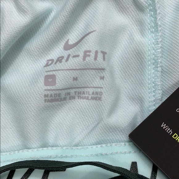 NIKE Women’s running shorts with Dri-Fit Technolog - Picture 12 of 14